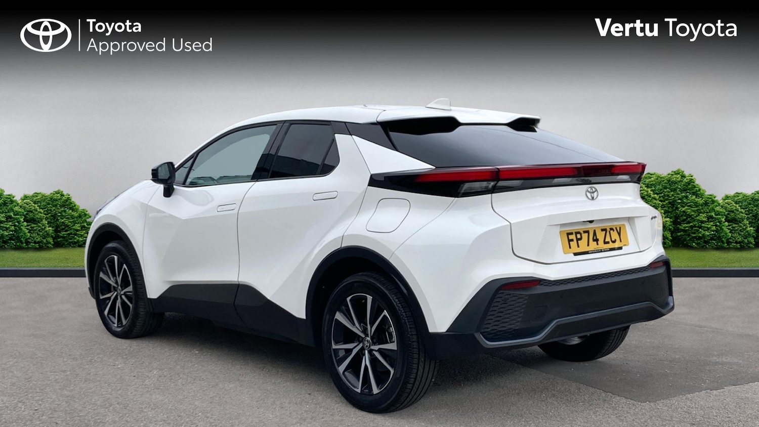 Used Toyota C-HR 2024 for sale - 78039139: Photo 4