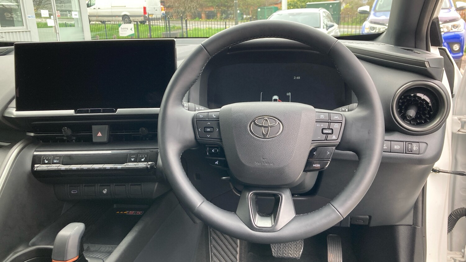 Used Toyota C-HR 2024 for sale - 78039139: Photo 6