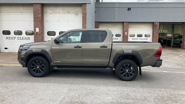 Used Toyota Hilux 2024 for sale - 76193082: Photo 17