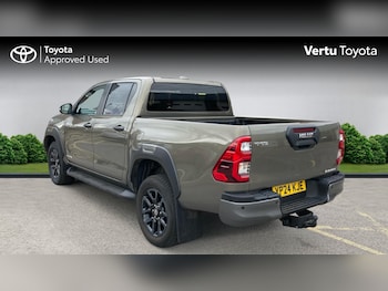 Used Toyota Hilux 2024 for sale - 76193082: Photo