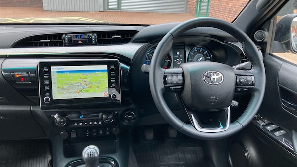 Used Toyota Hilux 2024 for sale - 76193082: Photo 6