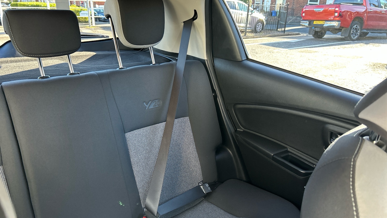Used Toyota Yaris 2019 for sale - 76194764: Photo 29