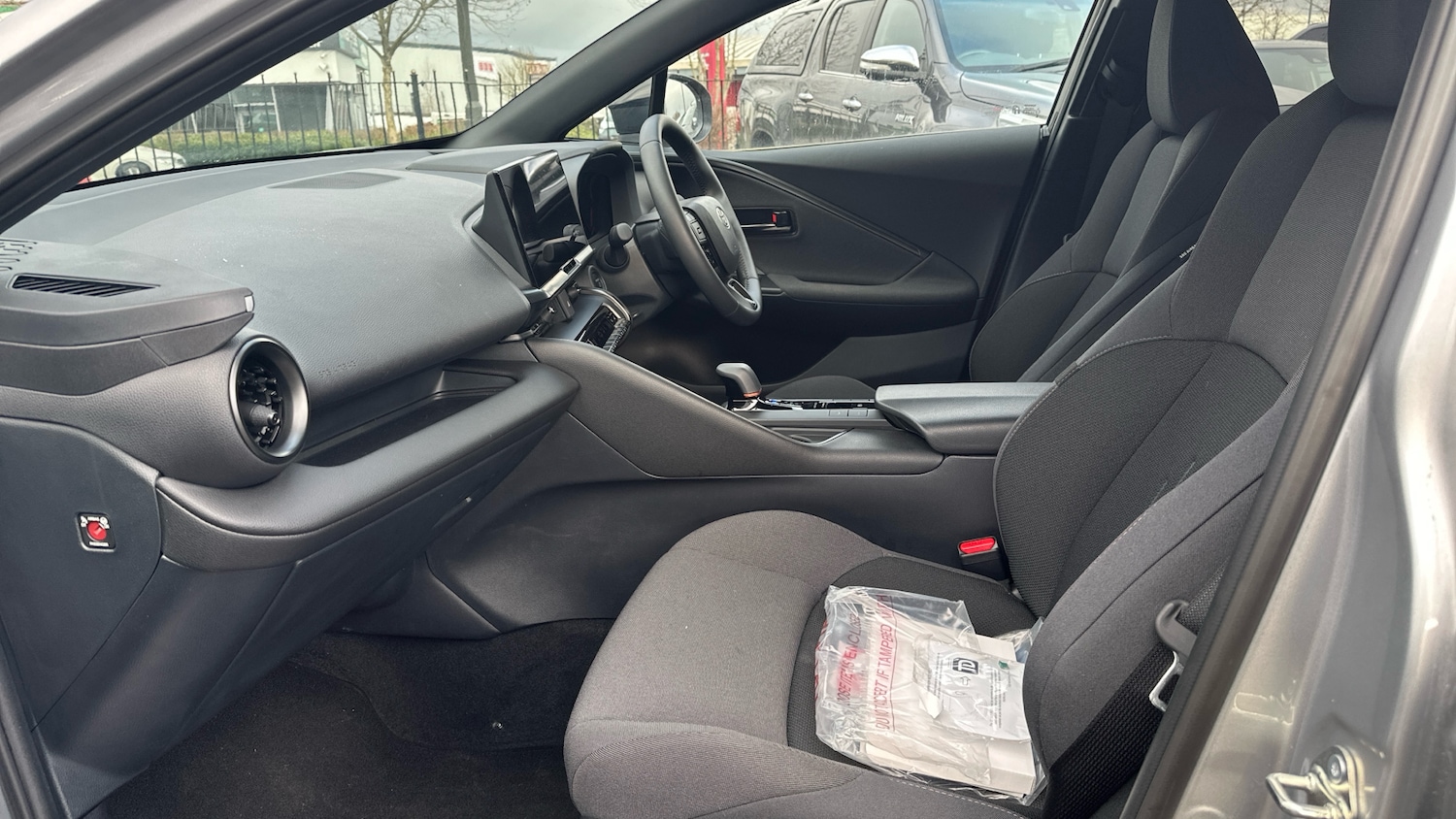 Used Toyota C-HR 2024 for sale - 77262233: Photo 10