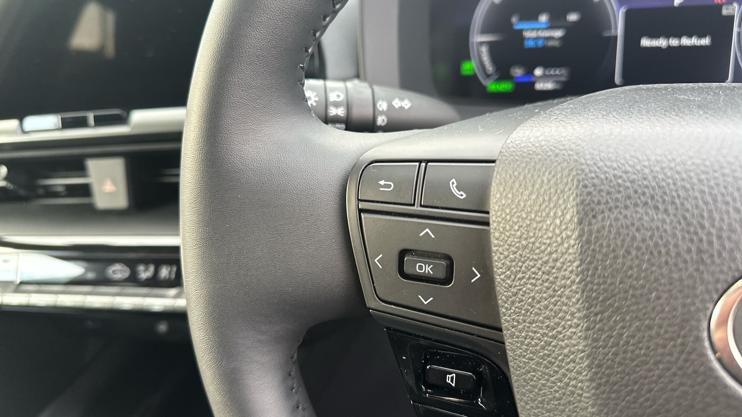 Used Toyota C-HR 2024 for sale - 77262233: Photo 23