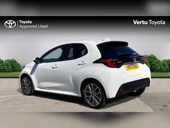 Used Toyota Yaris 2021 for sale - 78442844: Photo