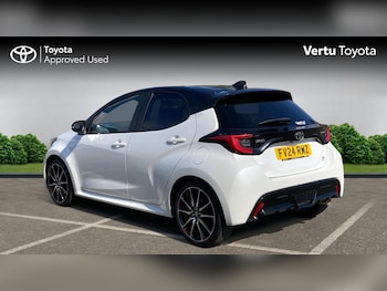 Used Toyota Yaris 2024 for sale - 78929232: Photo