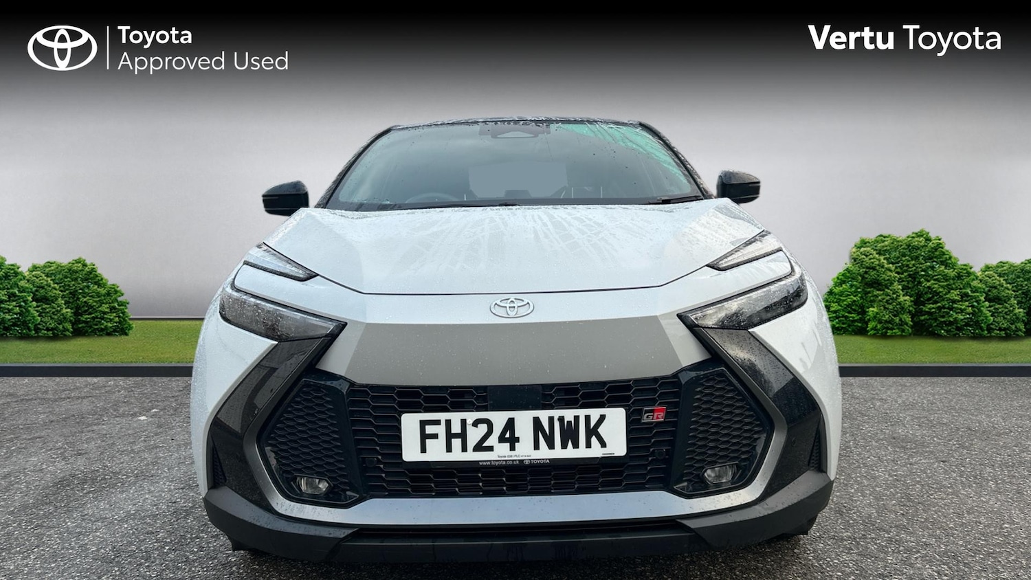 Used Toyota C-HR 2024 for sale - 77258050: Photo 15