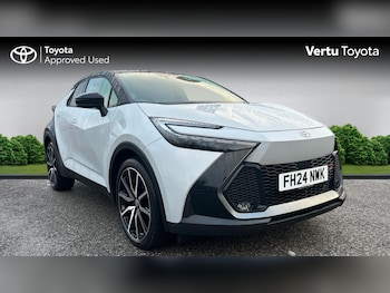 Used Toyota C-HR 2024 for sale - 77258050: Photo