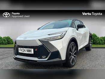 Used Toyota C-HR 2024 for sale - 77258050: Photo