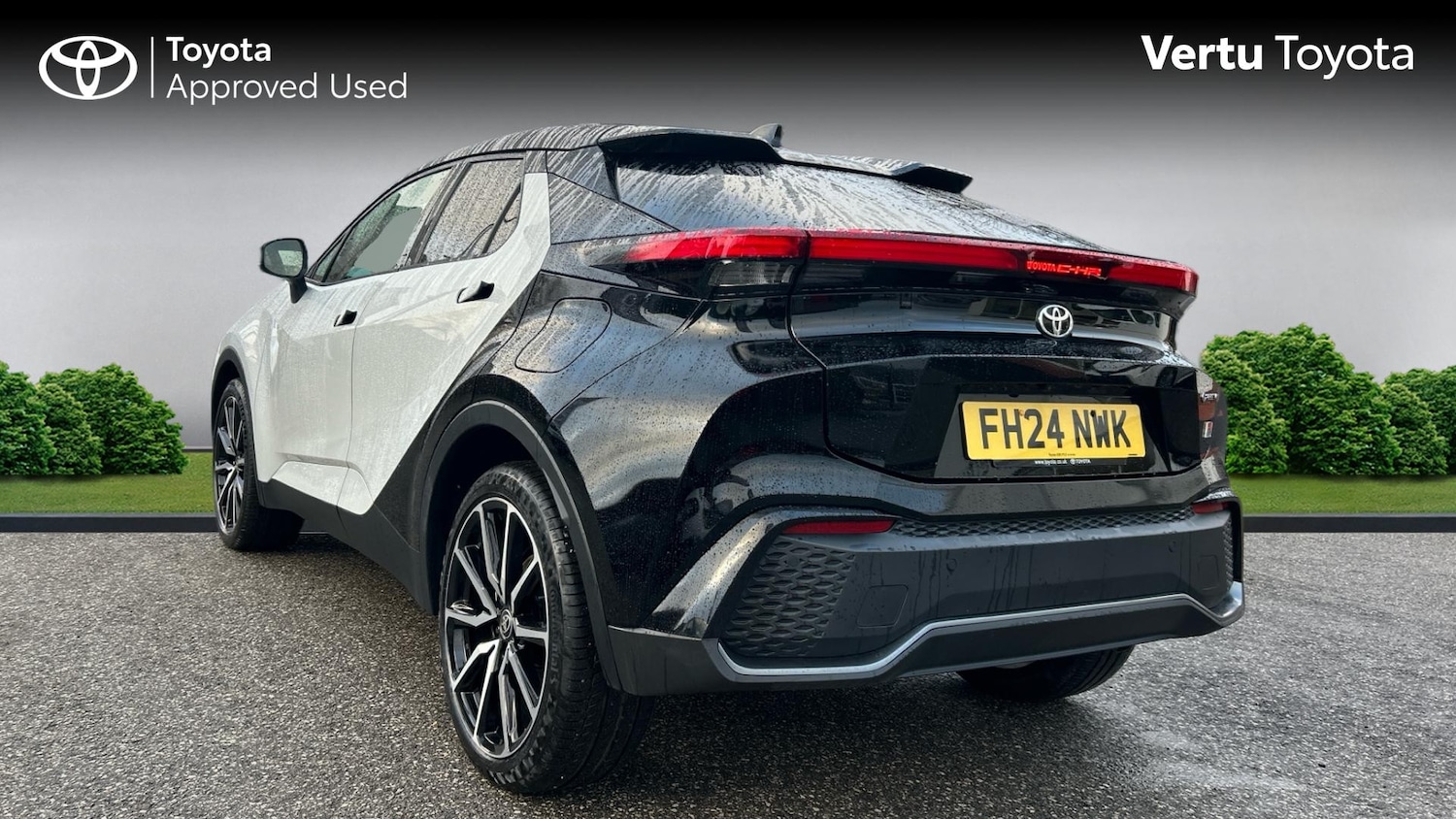 Used Toyota C-HR 2024 for sale - 77258050: Photo 4