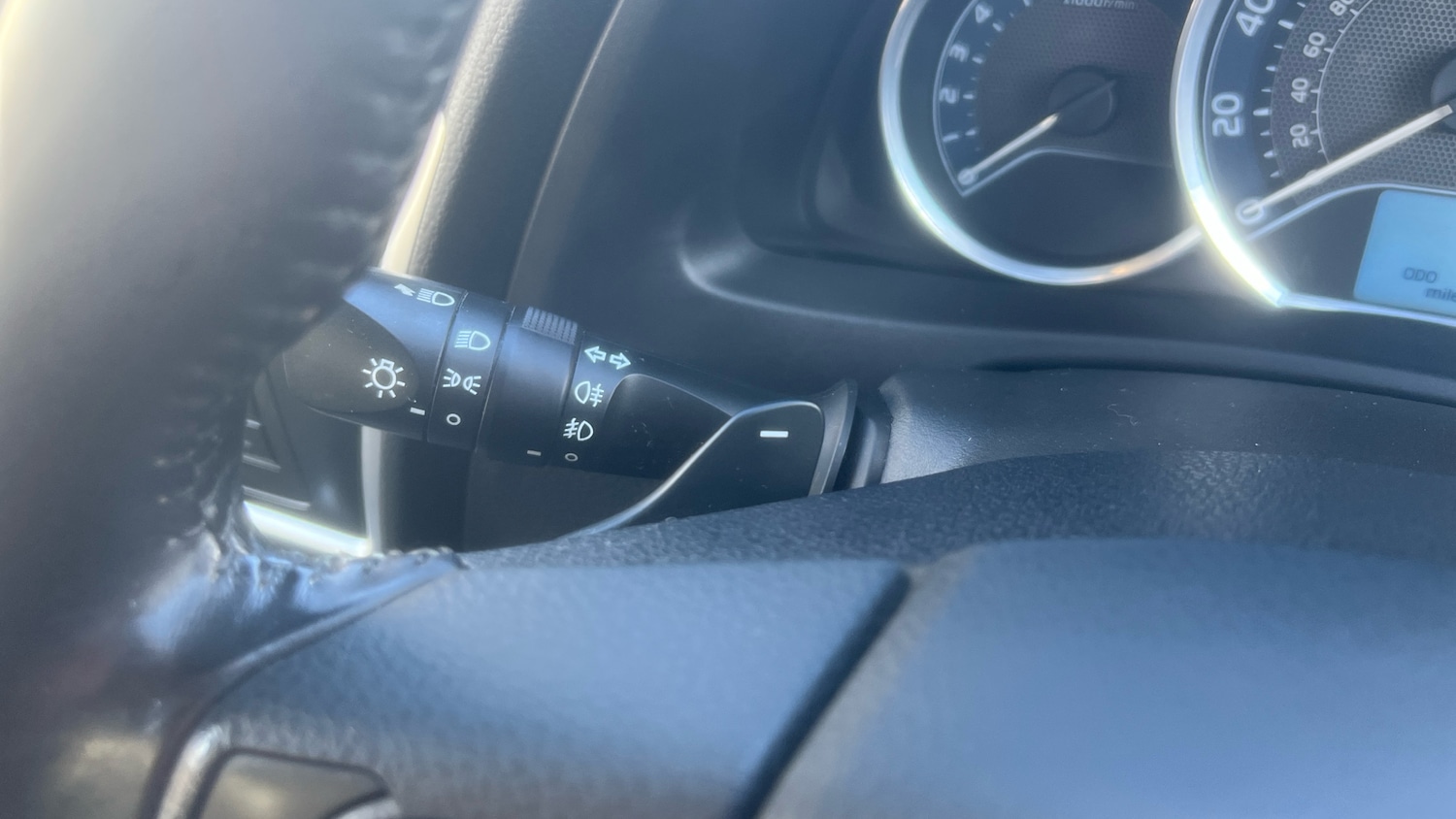 Used Toyota Auris 2015 for sale - 76710006: Photo 35