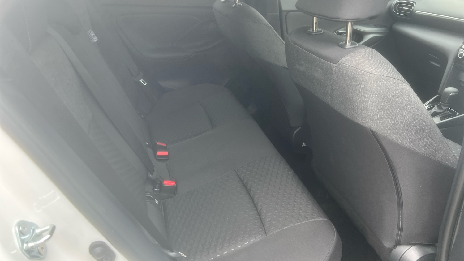 Used Toyota Yaris Cross 2025 for sale - 77831634: Photo 12