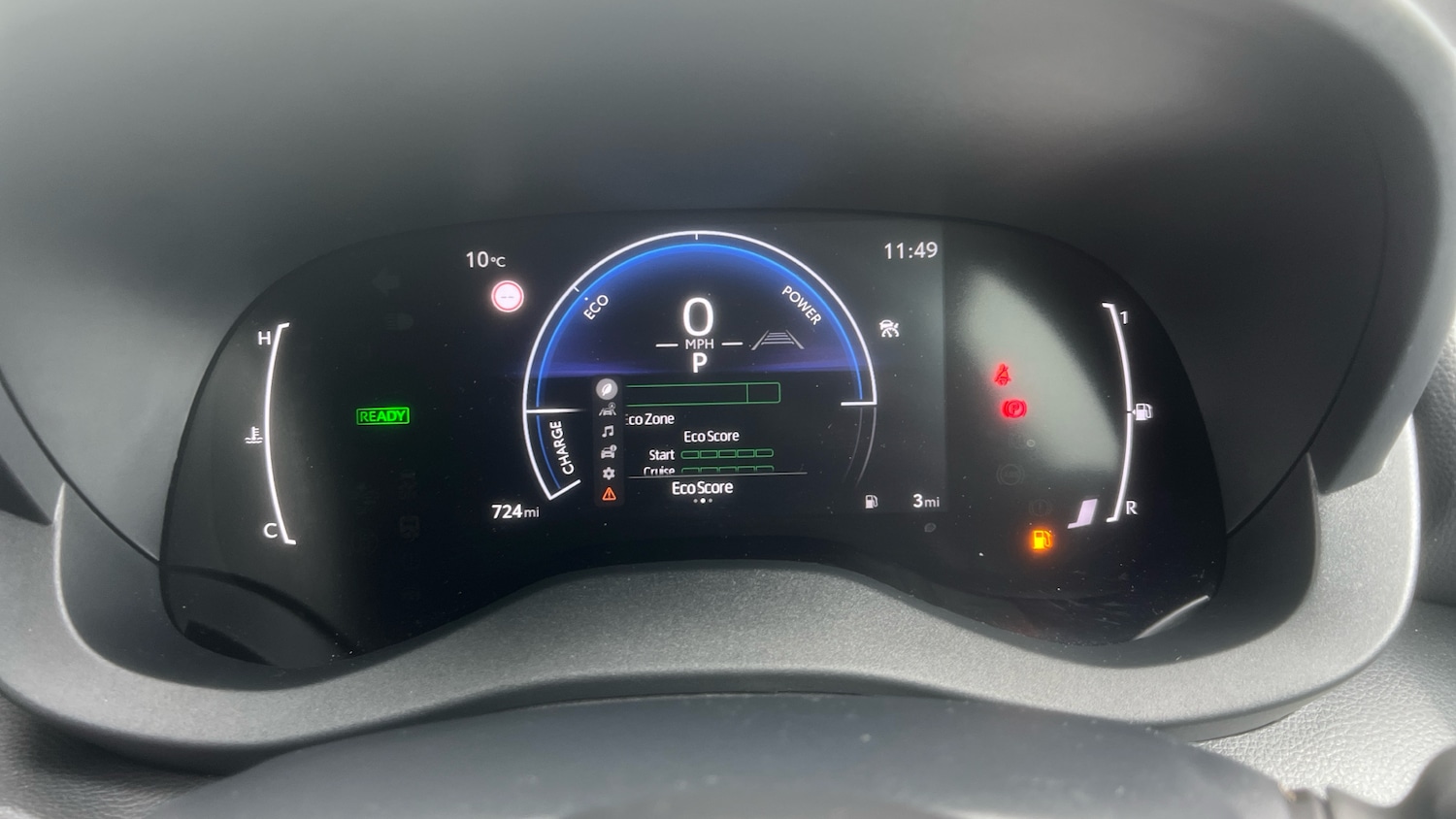 Used Toyota Yaris Cross 2025 for sale - 77831634: Photo 36