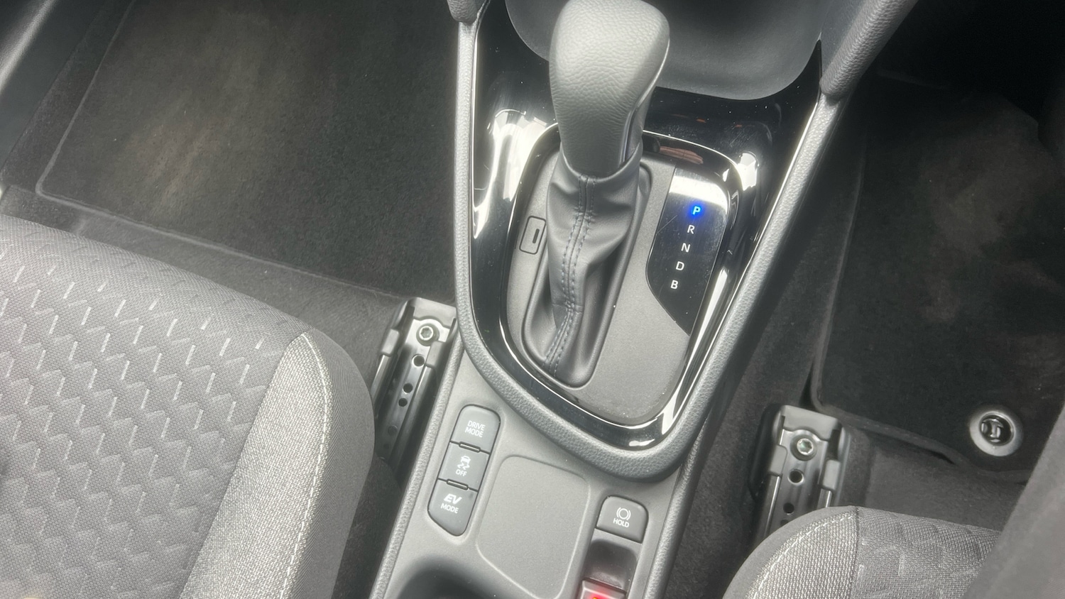 Used Toyota Yaris Cross 2025 for sale - 77831634: Photo 38