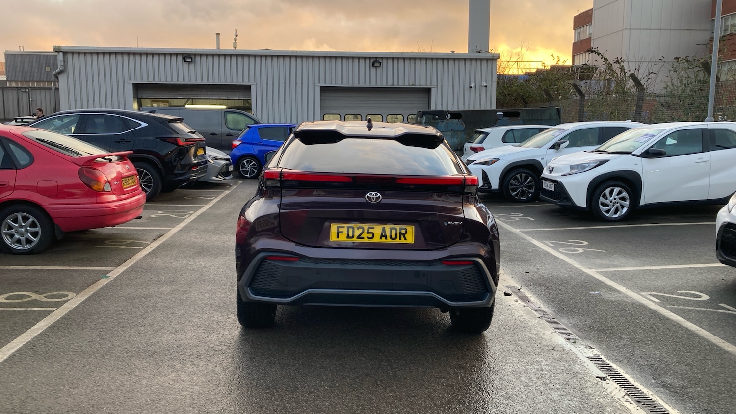 Used Toyota C-HR 2025 for sale - 77804341: Photo 19