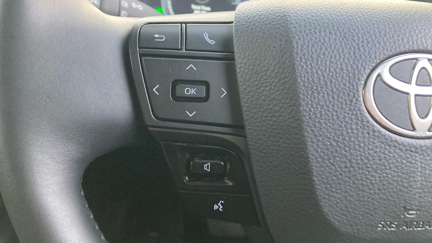 Used Toyota C-HR 2025 for sale - 77804341: Photo 37