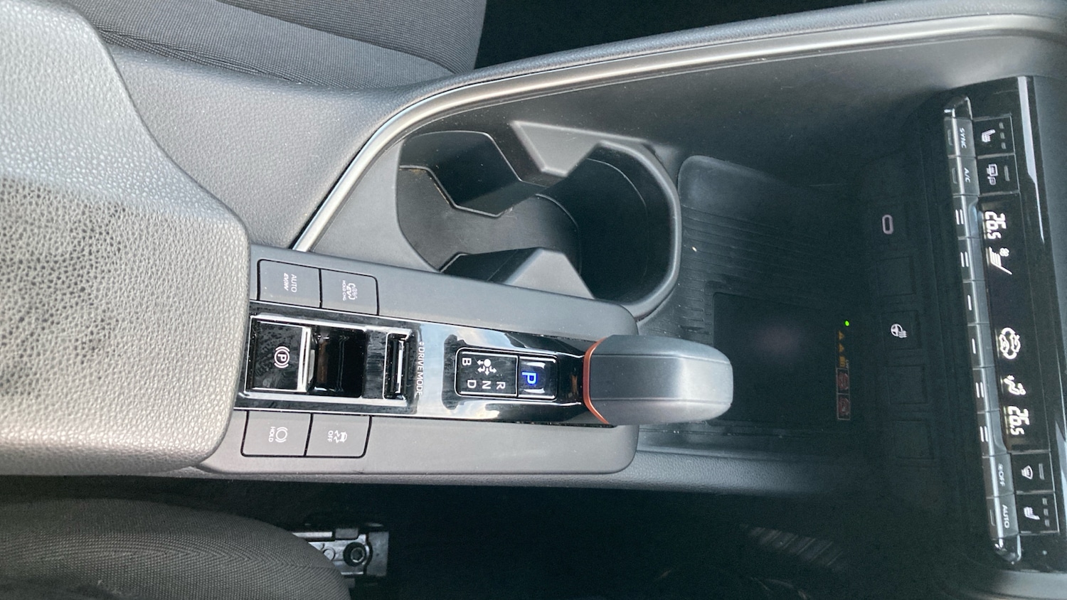 Used Toyota C-HR 2025 for sale - 77804341: Photo 39