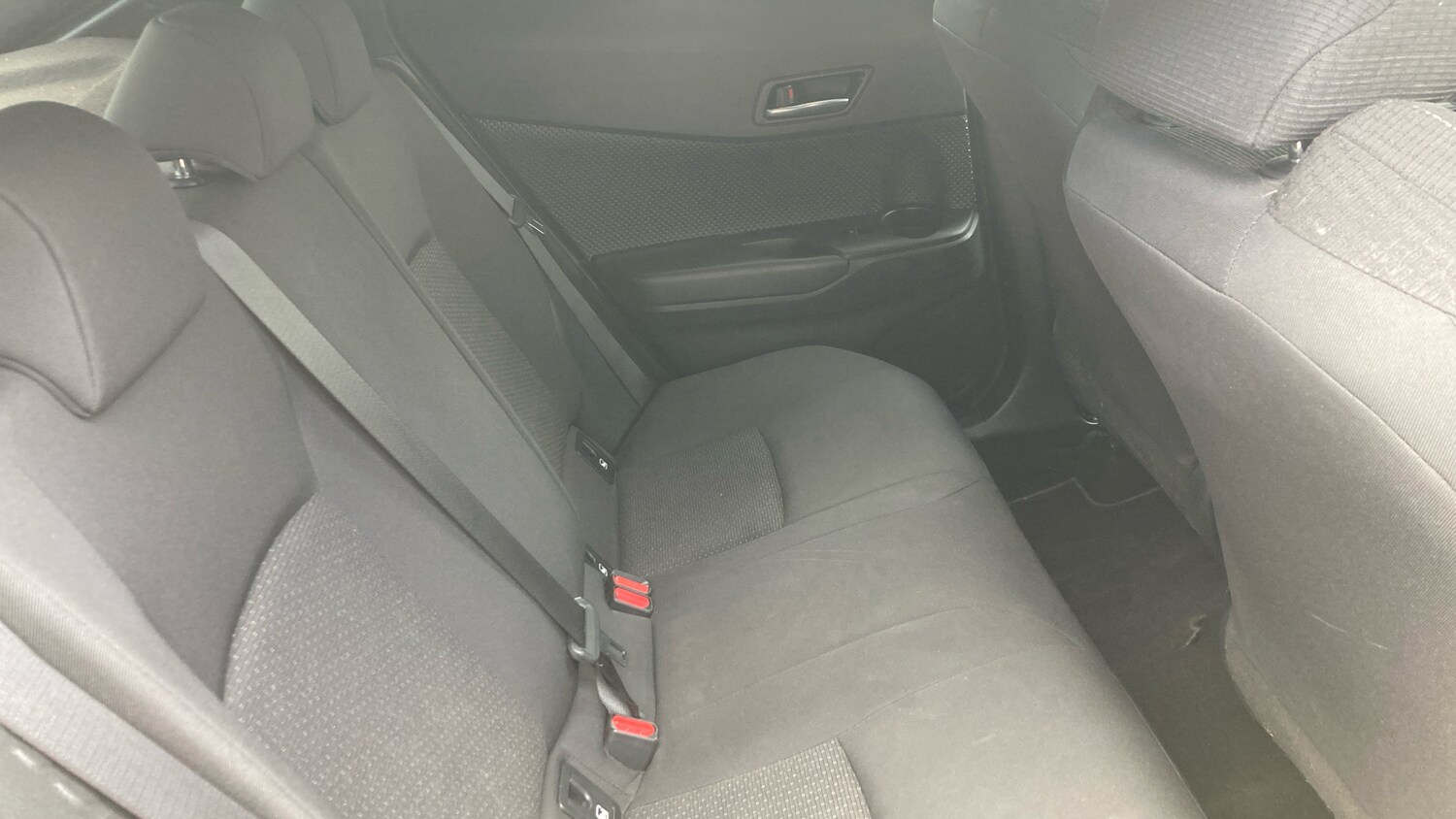 Used Toyota C-HR 2019 for sale - 78199345: Photo 12