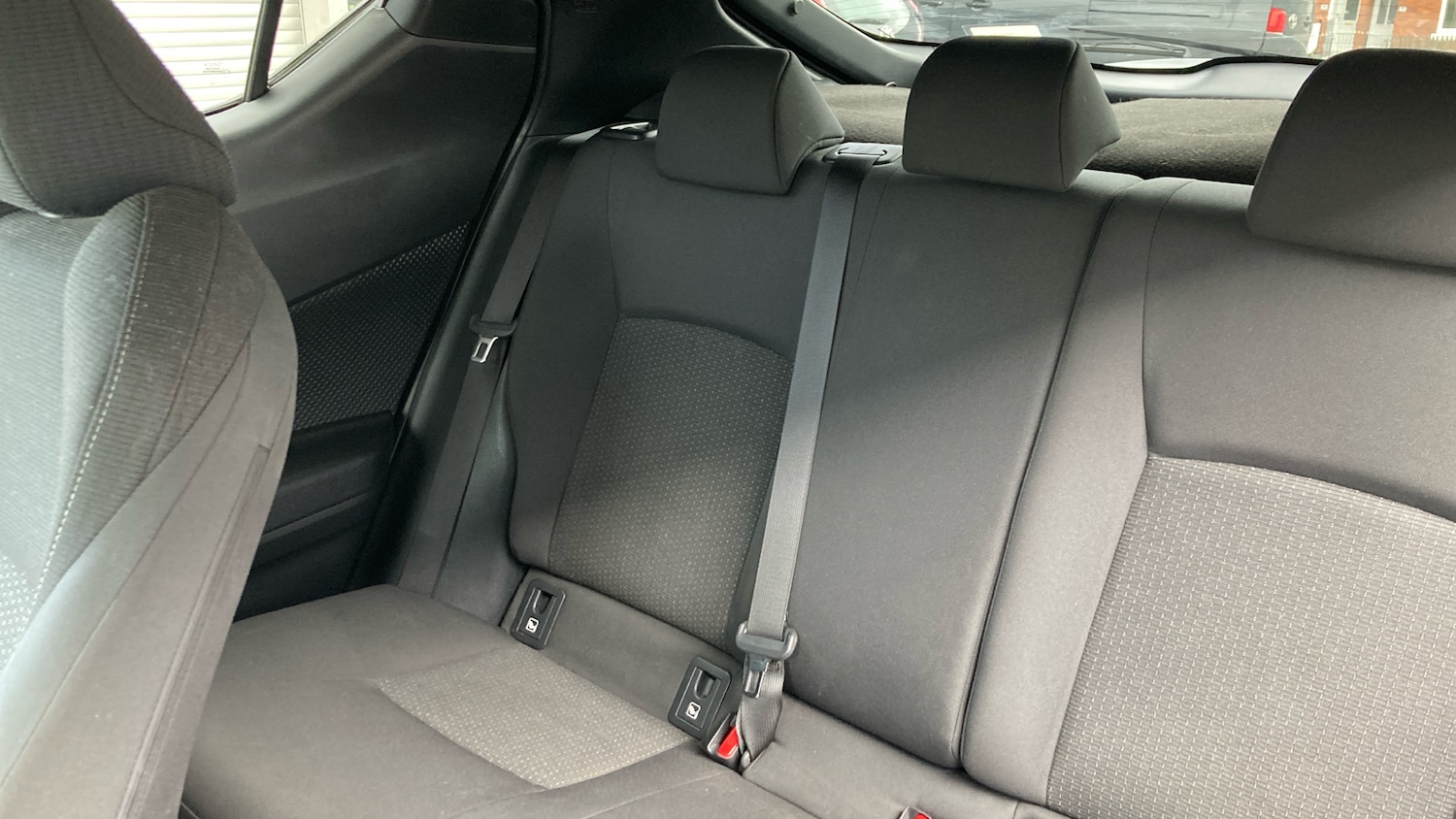 Used Toyota C-HR 2019 for sale - 78199345: Photo 23