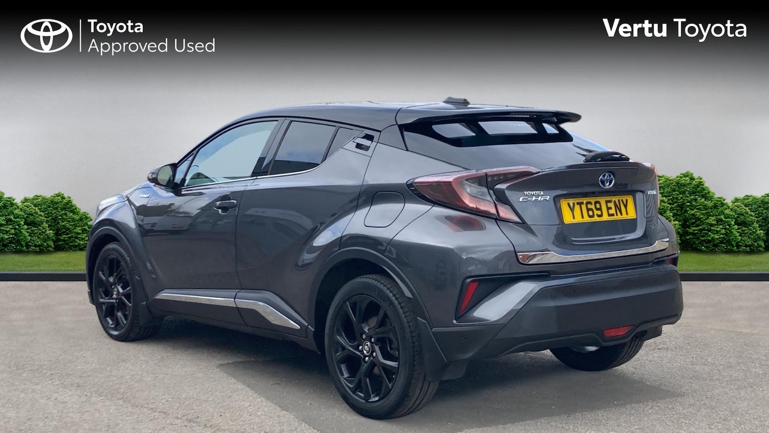 Used Toyota C-HR 2019 for sale - 78199345: Photo 4