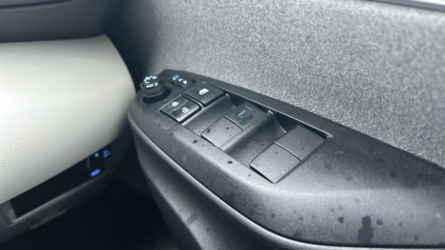 Used Toyota Yaris 2021 for sale - 77357195: Photo 24