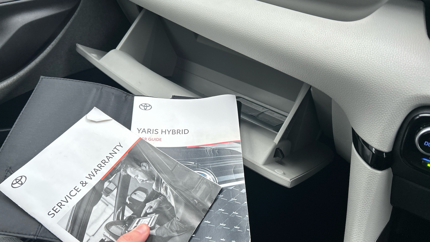 Used Toyota Yaris 2021 for sale - 77357195: Photo 35