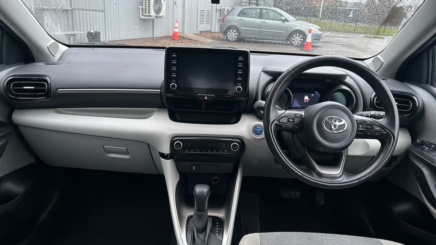 Used Toyota Yaris 2021 for sale - 77357195: Photo 5