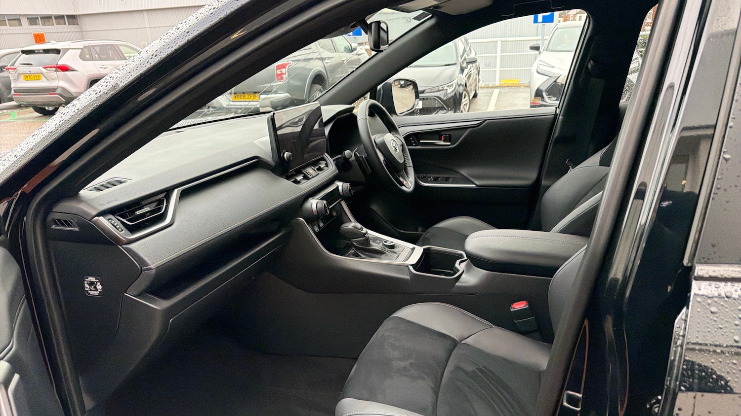 Used Toyota RAV4 2025 for sale - 77220731: Photo 10