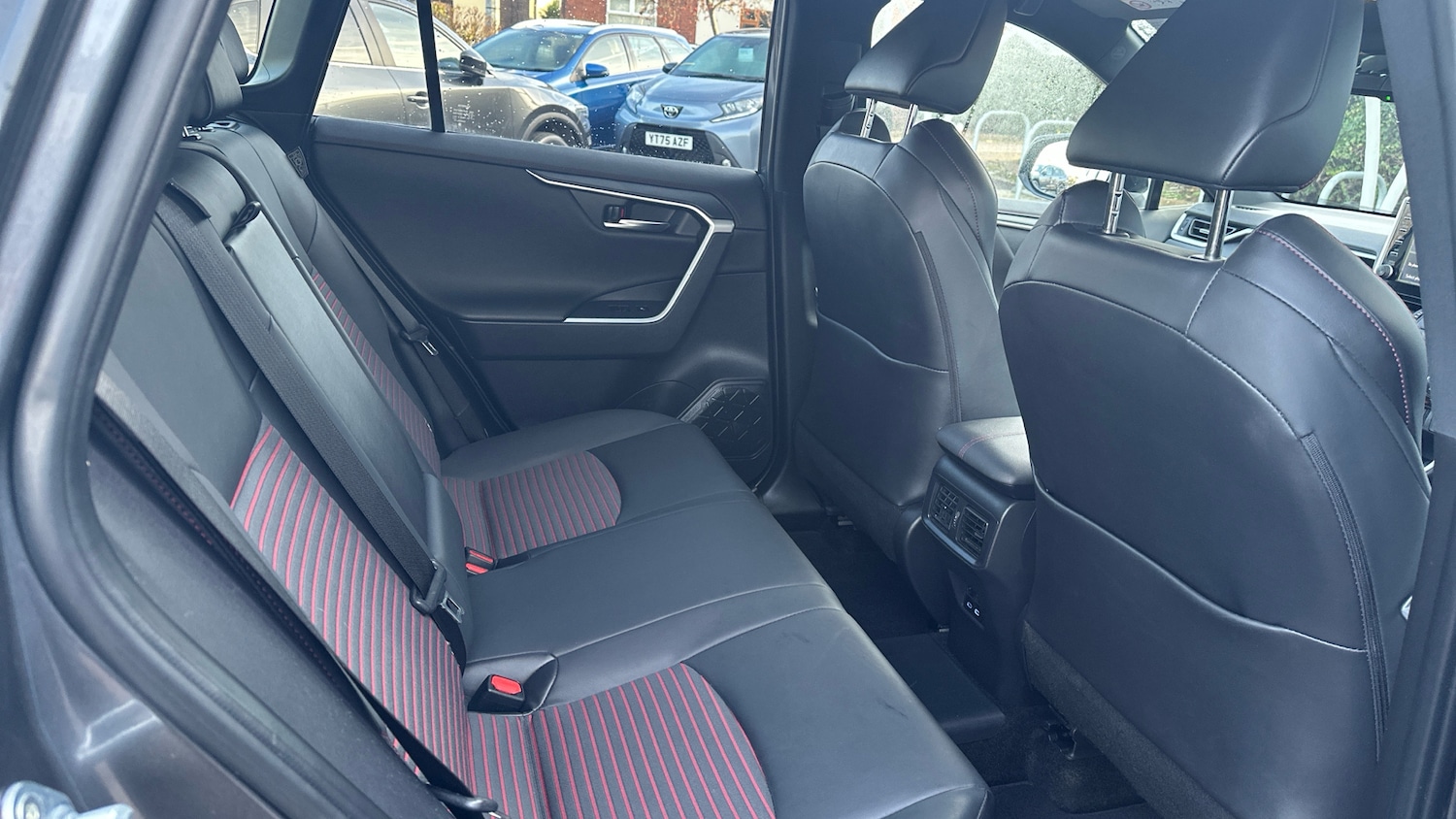 Used Toyota RAV4 2022 for sale - 76696899: Photo 12