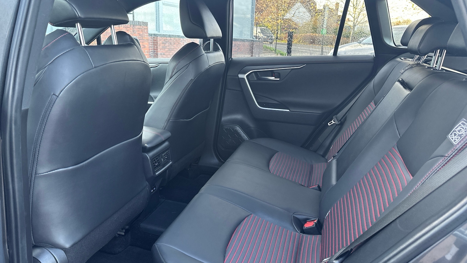 Used Toyota RAV4 2022 for sale - 76696899: Photo 13