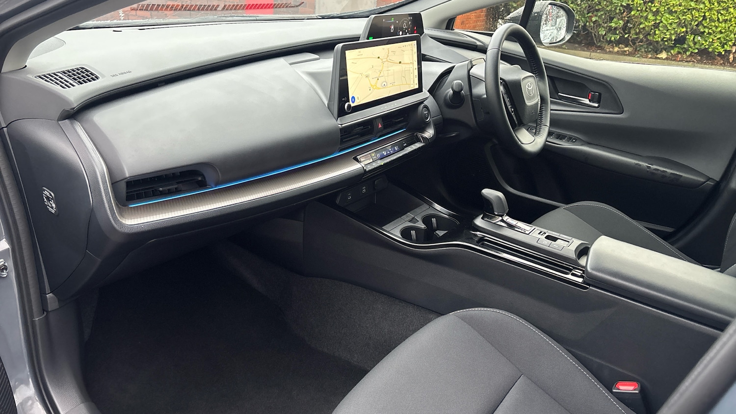 Used Toyota Prius 2024 for sale - 77286140: Photo 10