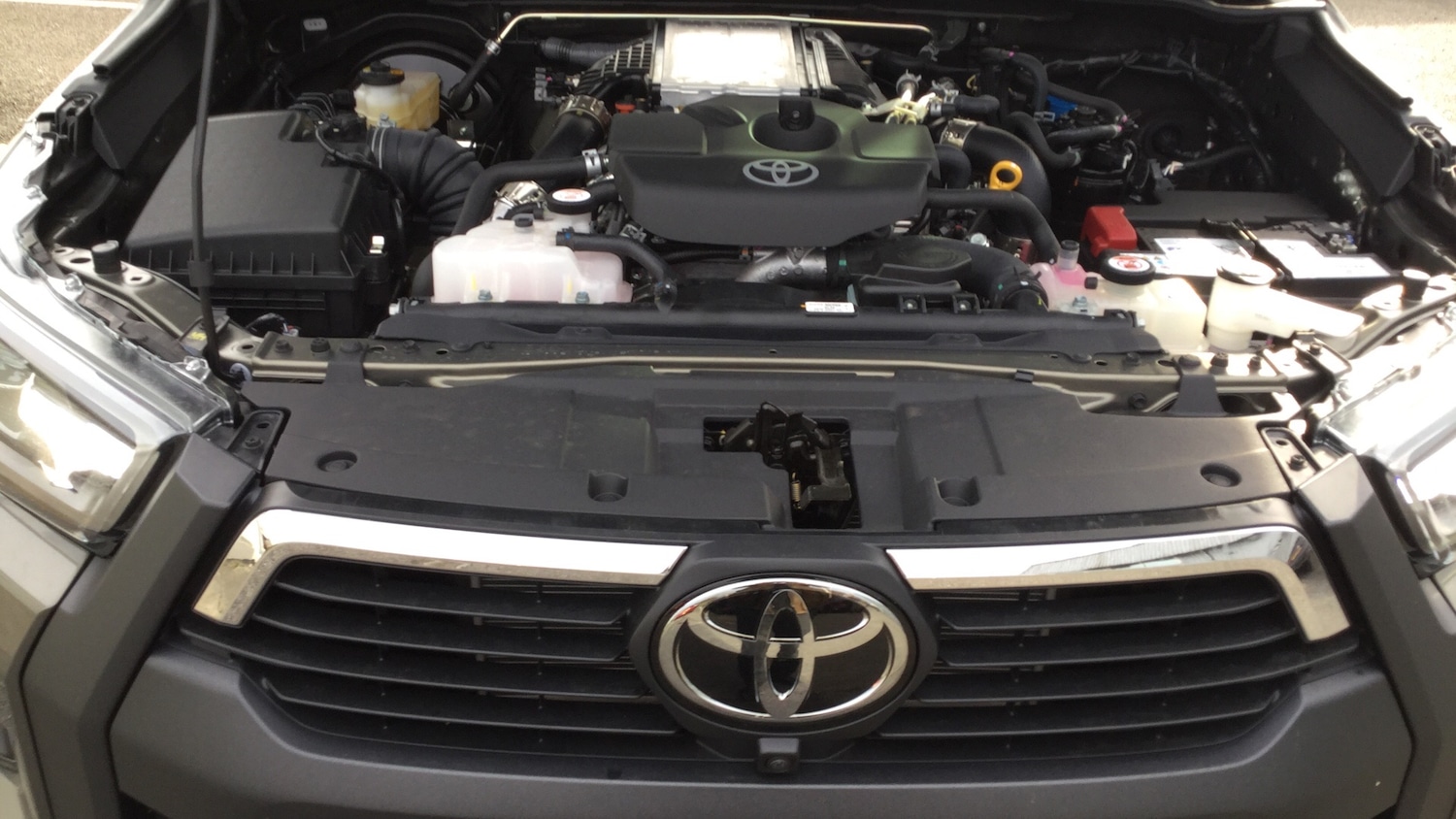 Used Toyota Hilux 2022 for sale - 77432515: Photo 8