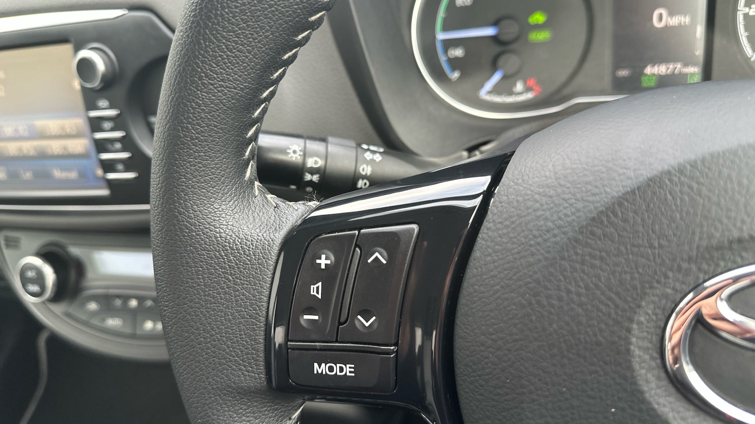 Used Toyota Yaris 2018 for sale - 76490351: Photo 25