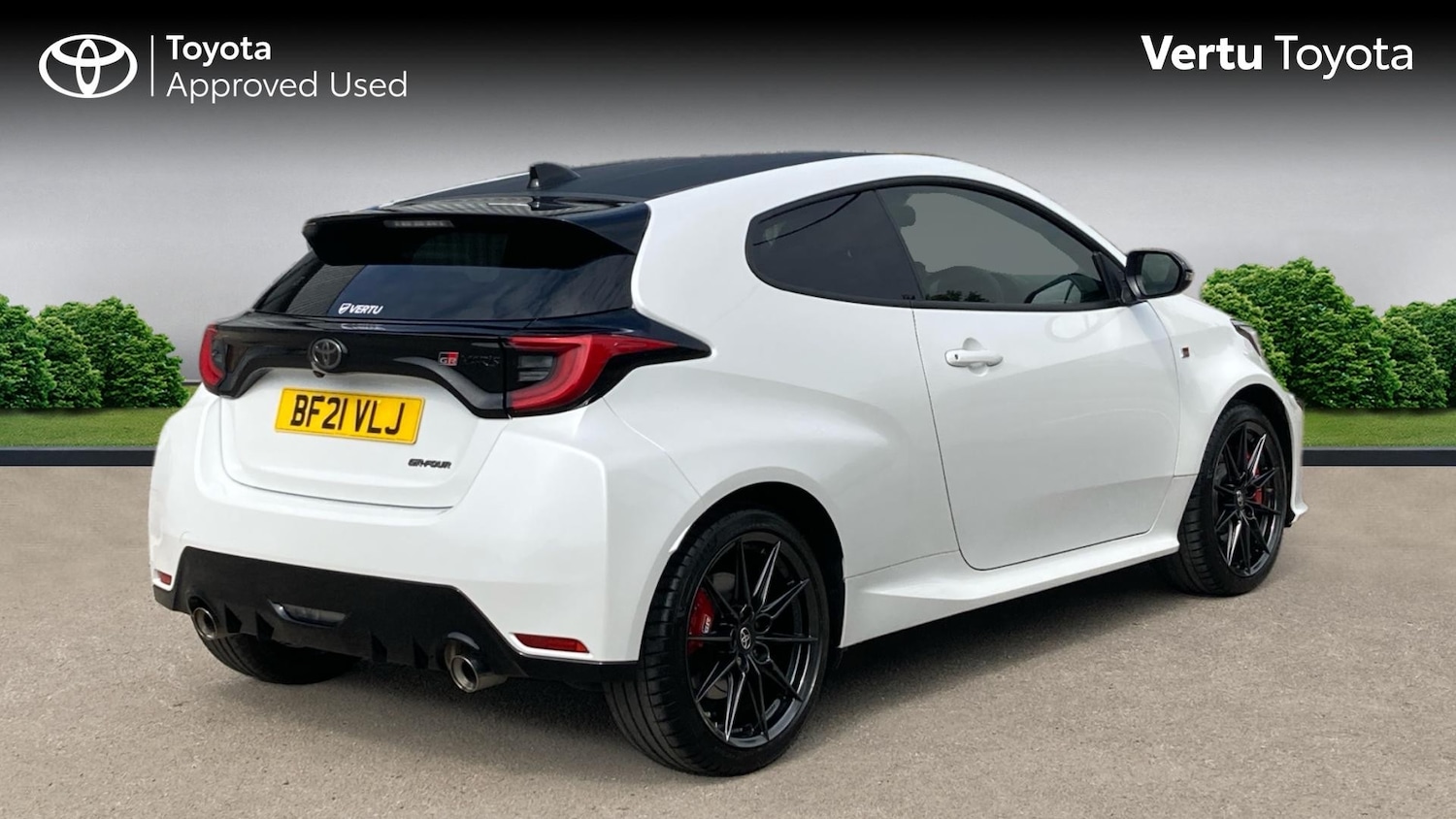 Used Toyota Yaris 2021 for sale - 77195675: Photo 2