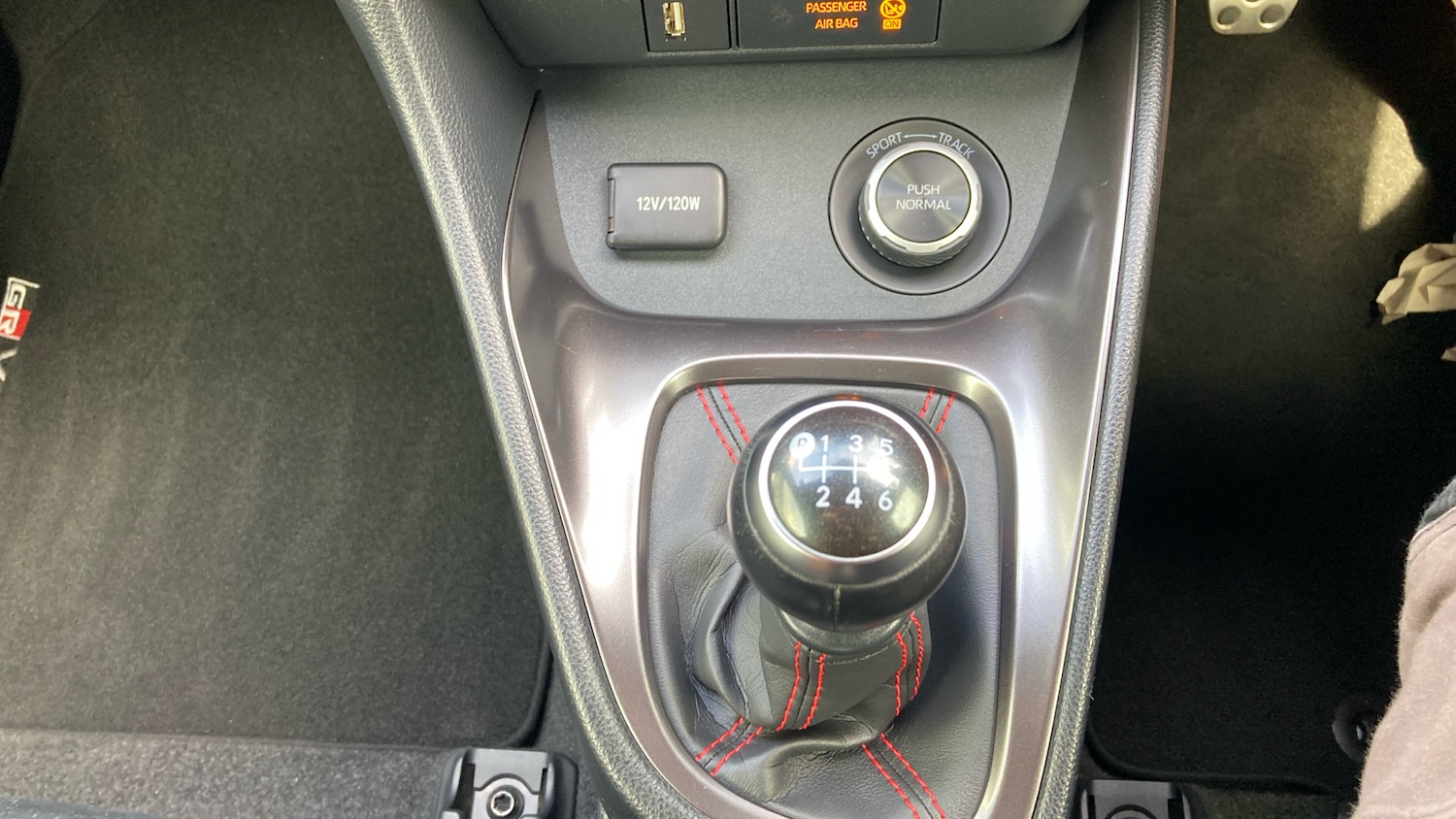 Used Toyota Yaris 2021 for sale - 77195675: Photo 31