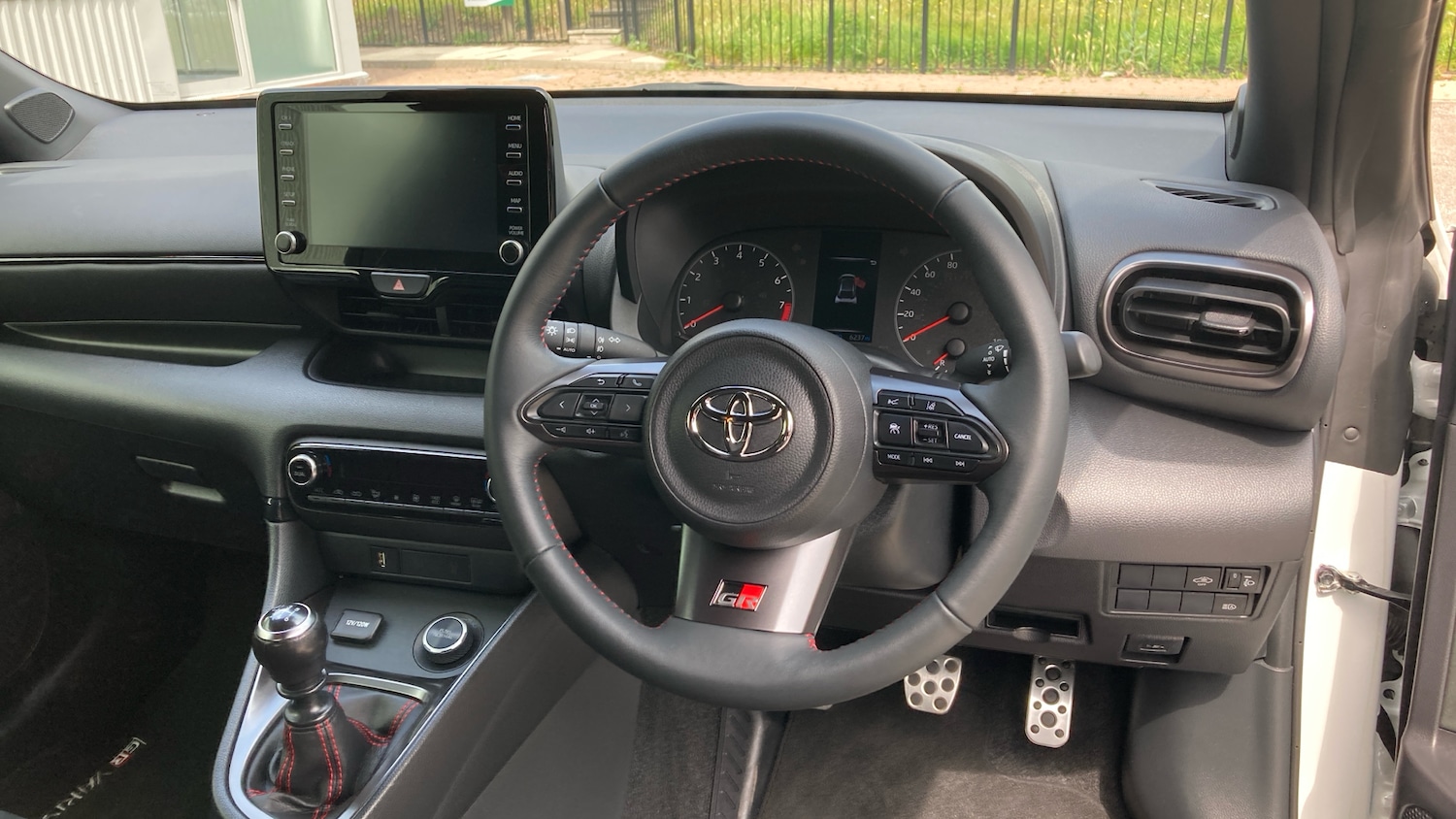 Used Toyota Yaris 2021 for sale - 77195675: Photo 6