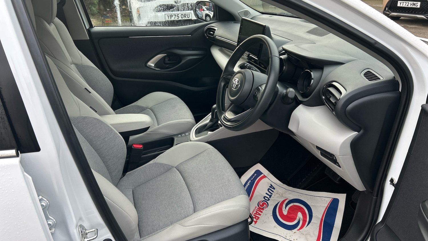 Used Toyota Yaris 2023 for sale - 77113294: Photo 11