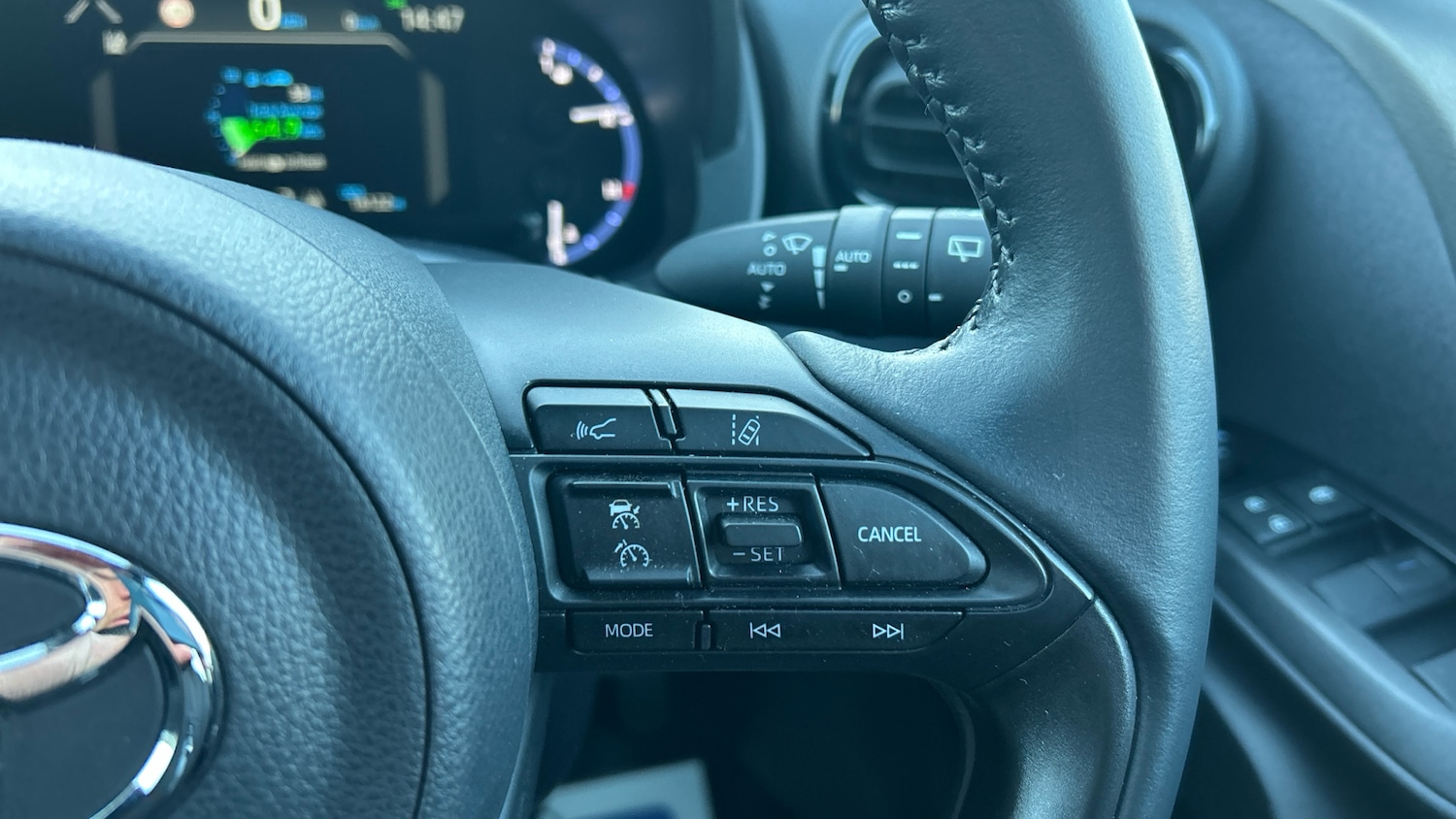 Used Toyota Yaris Cross 2023 for sale - 77125664: Photo 21