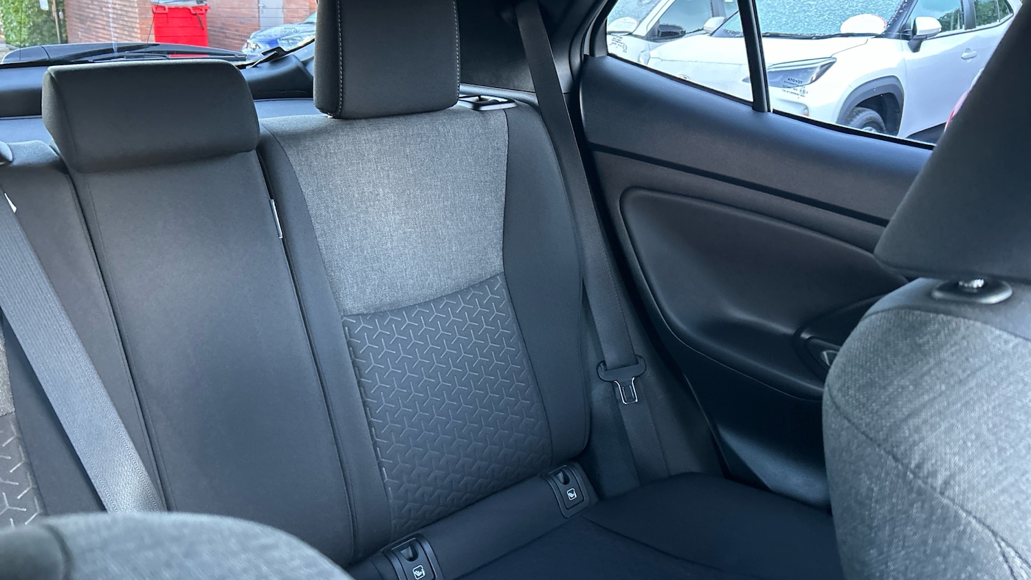 Used Toyota Yaris Cross 2023 for sale - 77125664: Photo 30