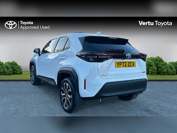 Used Toyota Yaris Cross 2023 for sale - 77125664: Photo