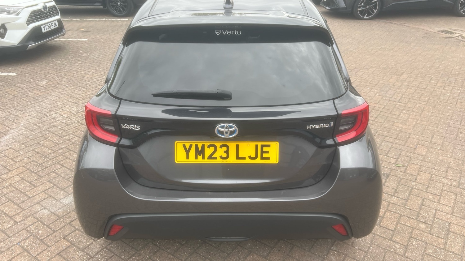 Vehicle 21