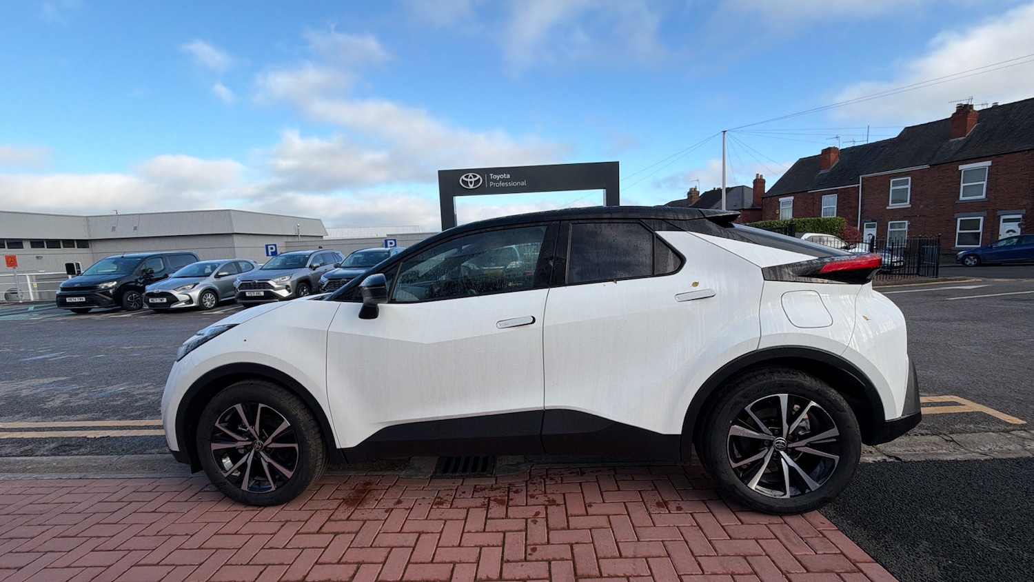 Used Toyota C-HR 2025 for sale - 76881517: Photo 17