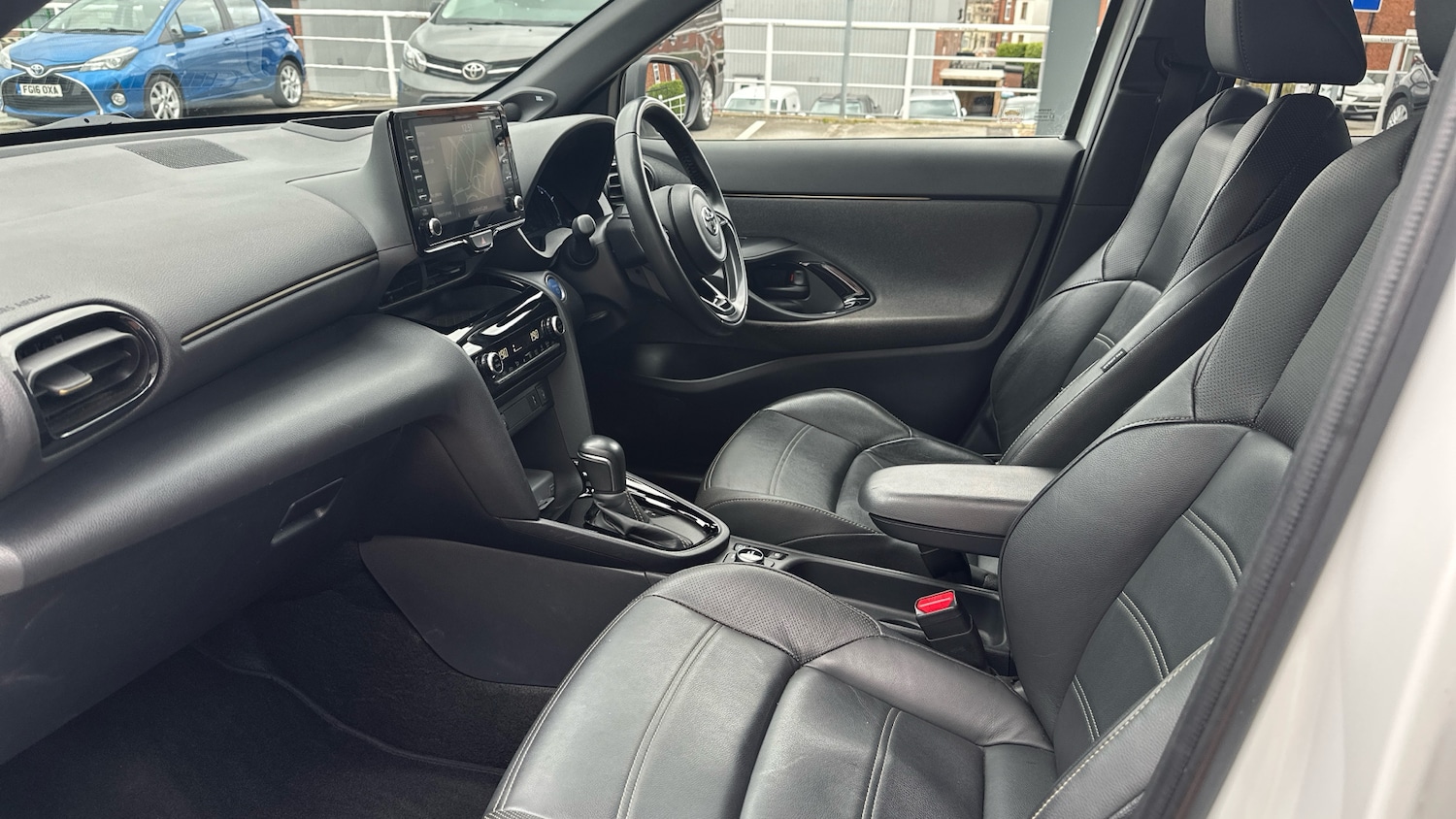 Used Toyota Yaris Cross 2022 for sale - 77834266: Photo 10