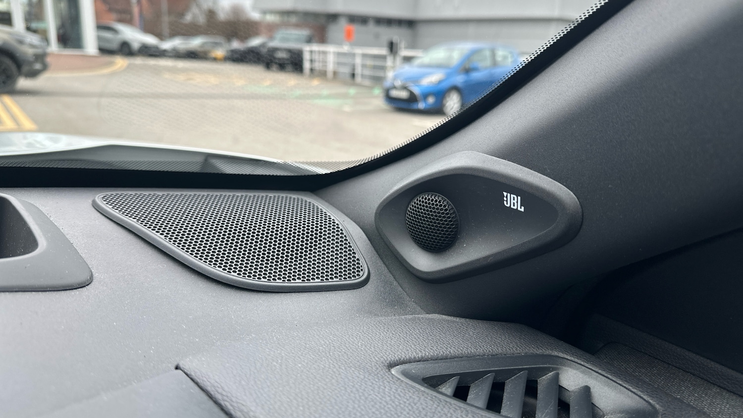 Used Toyota Yaris Cross 2022 for sale - 77834266: Photo 32