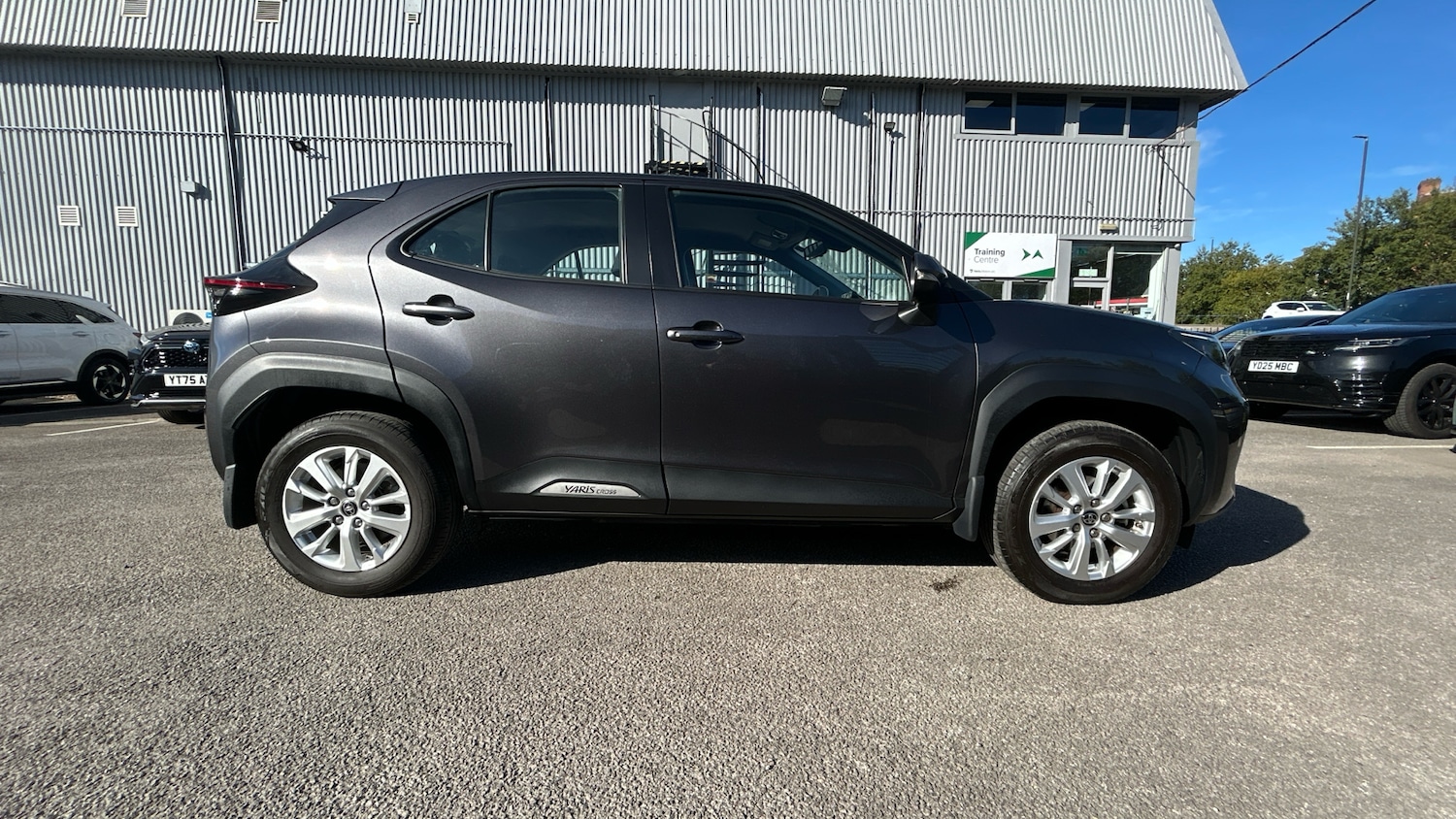 Used Toyota Yaris Cross 2023 for sale - 76650983: Photo 16