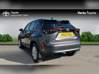 Used Toyota Yaris Cross 2023 for sale - 76650983: Photo