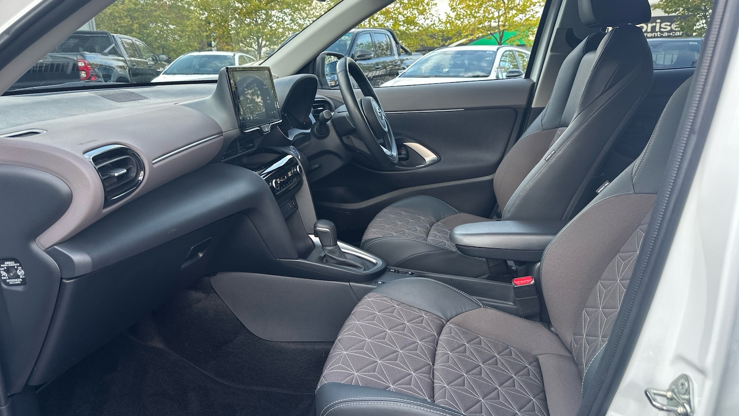 Used Toyota Yaris Cross 2023 for sale - 76265907: Photo 10