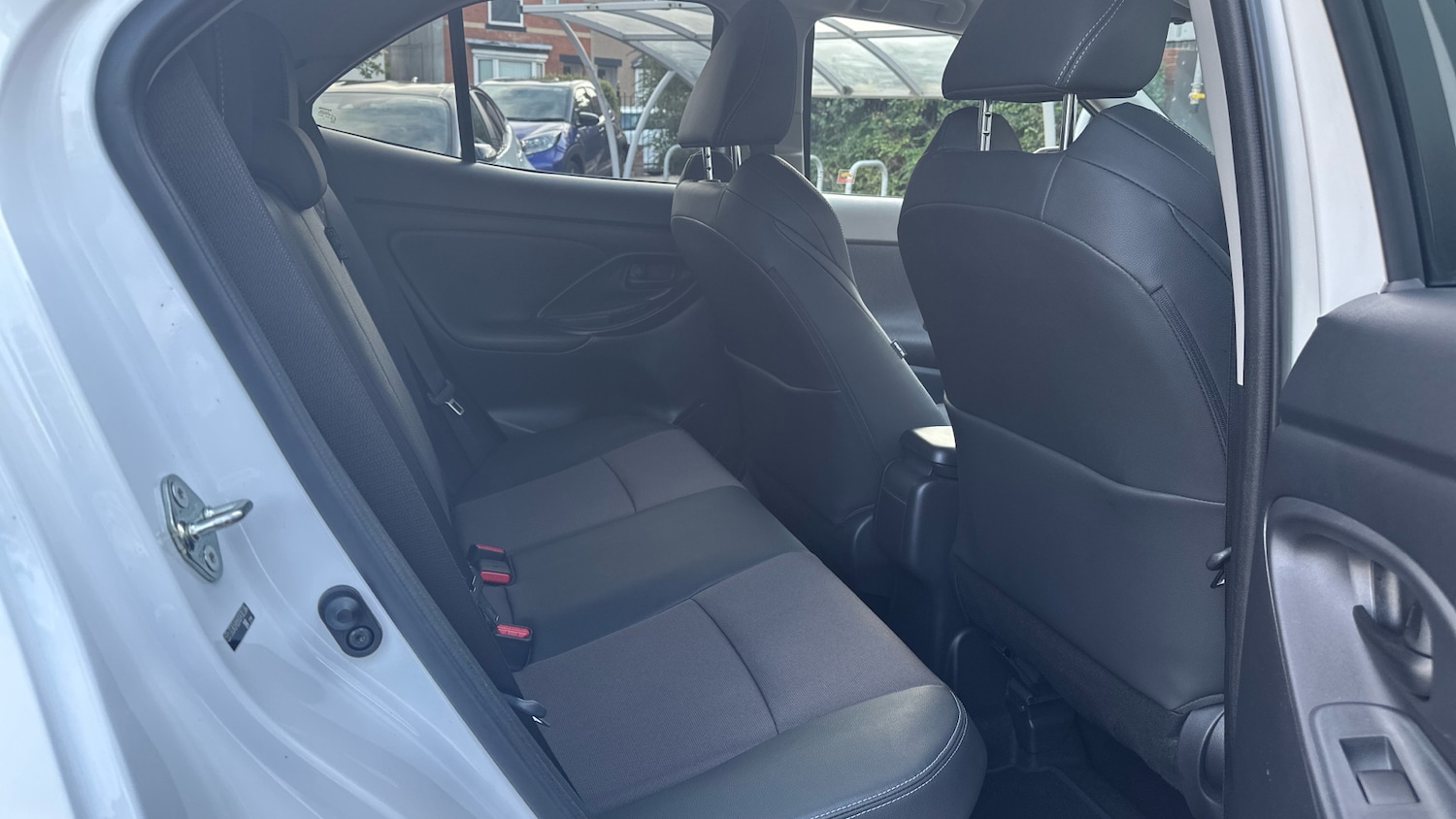 Used Toyota Yaris Cross 2023 for sale - 76265907: Photo 12