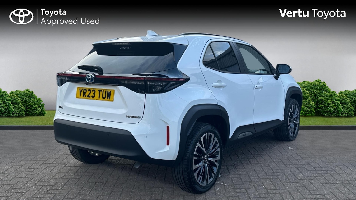 Used Toyota Yaris Cross 2023 for sale - 76265907: Photo 2