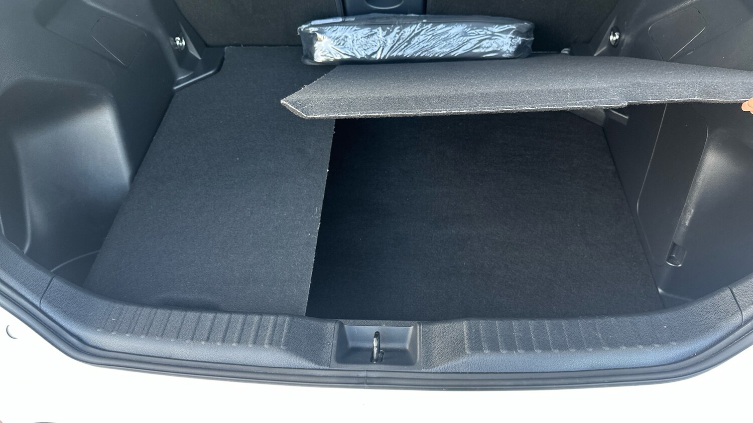 Used Toyota Yaris Cross 2023 for sale - 76265907: Photo 34